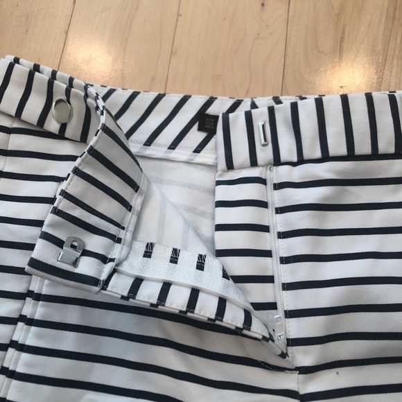 Zara dark blue and white striped shorts size XS - Picture 3 of 10